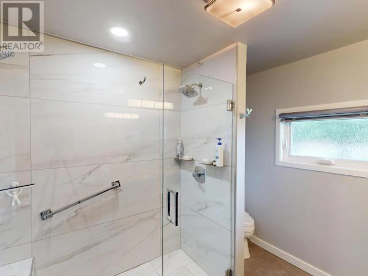 3967 Manitoba Avenue, Powell River, BC, V8A 2W7 - 18