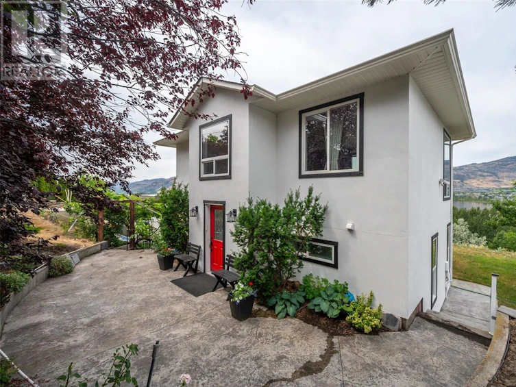 4004 39th Street, Osoyoos, BC, V0H 1V6