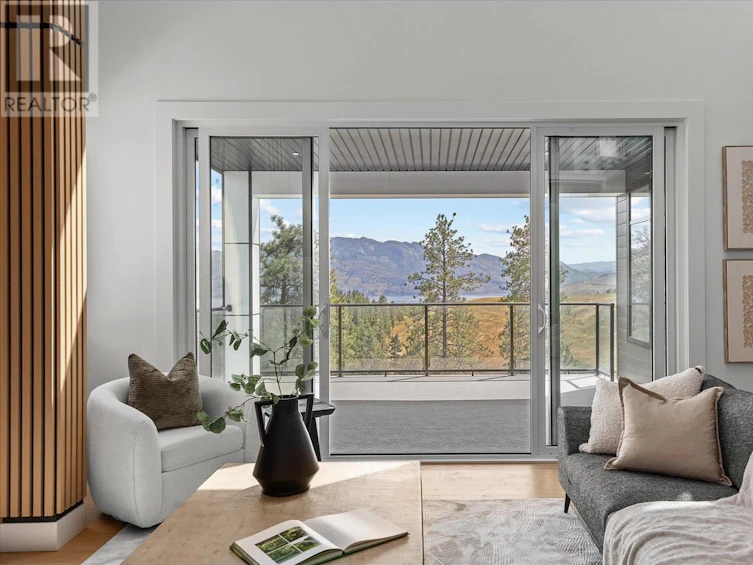 2507 Pinnacle Ridge Drive, West Kelowna, BC, V4T 0E3 - 12