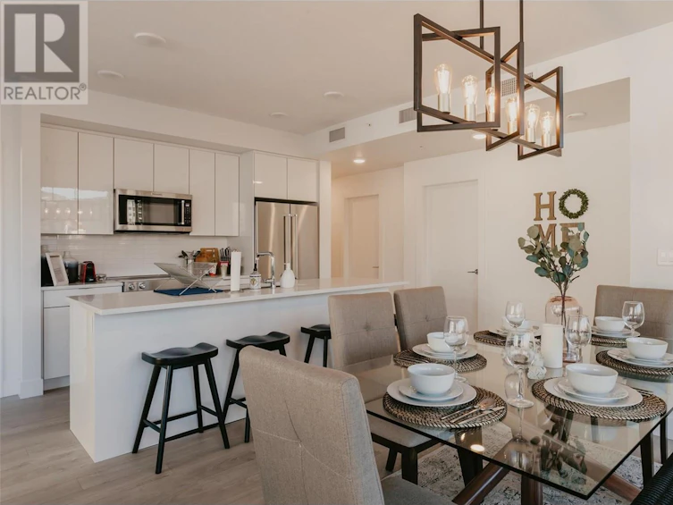 403-1232 Ellis Street, Kelowna, BC, V1Y 1Z4 - 3