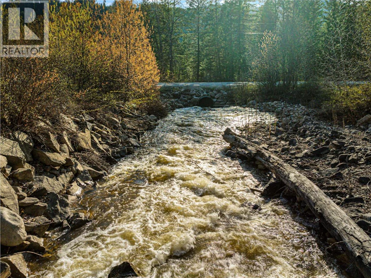 4350 33 Highway, Beaverdell, BC, V0H 1A0 - 47