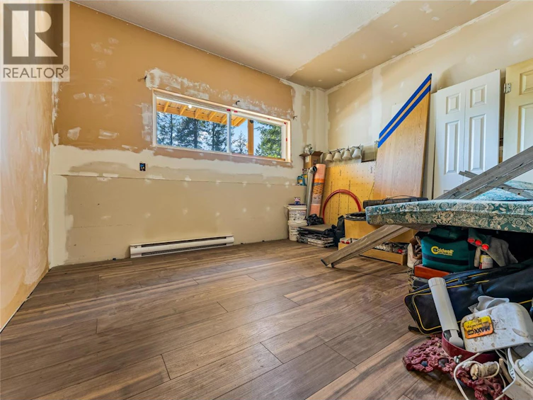 4350 33 Highway, Beaverdell, BC, V0H 1A0 - 35