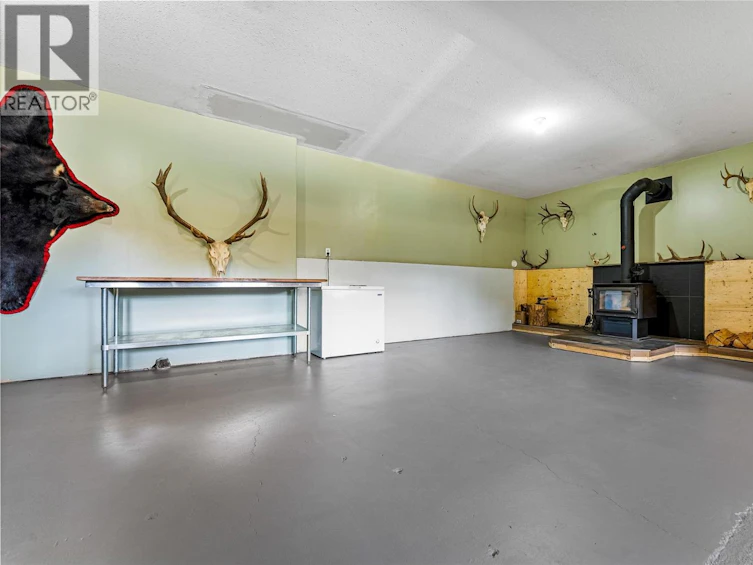 4350 33 Highway, Beaverdell, BC, V0H 1A0 - 39