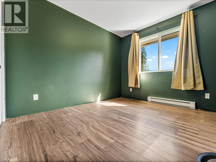 4350 33 Highway, Beaverdell, BC, V0H 1A0 - 23
