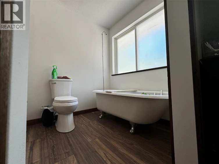 4350 33 Highway, Beaverdell, BC, V0H 1A0 - 20