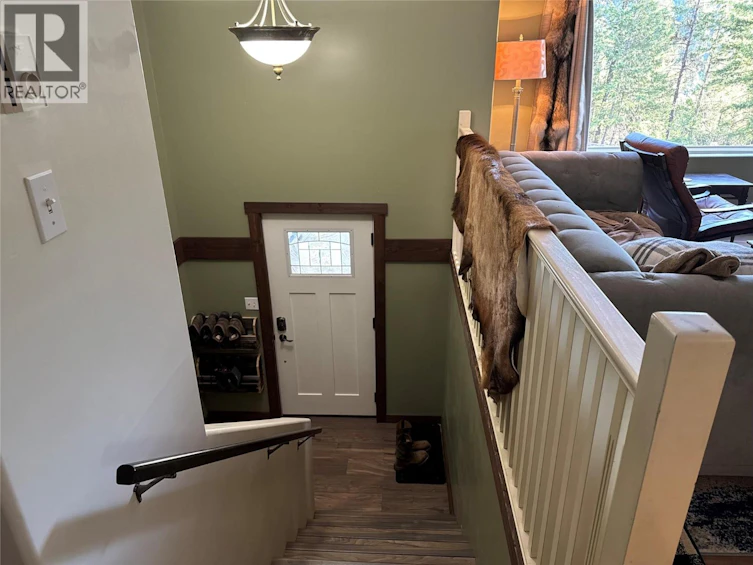 4350 33 Highway, Beaverdell, BC, V0H 1A0 - 13