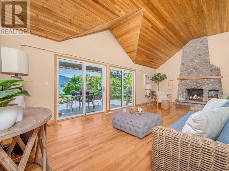 13522 Westkal Road, Coldstream, BC, V1B 1Y5 - 10