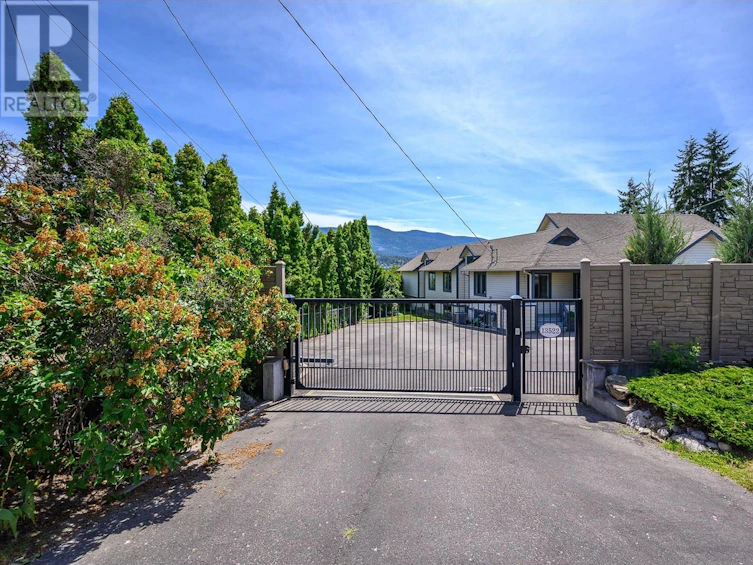 13522 Westkal Road, Coldstream, BC, V1B 1Y5 - 3