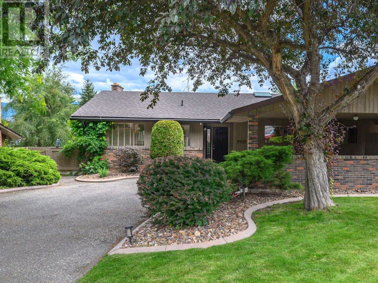 3921 15 Crescent, Vernon, BC, V1T 8B7 - 2