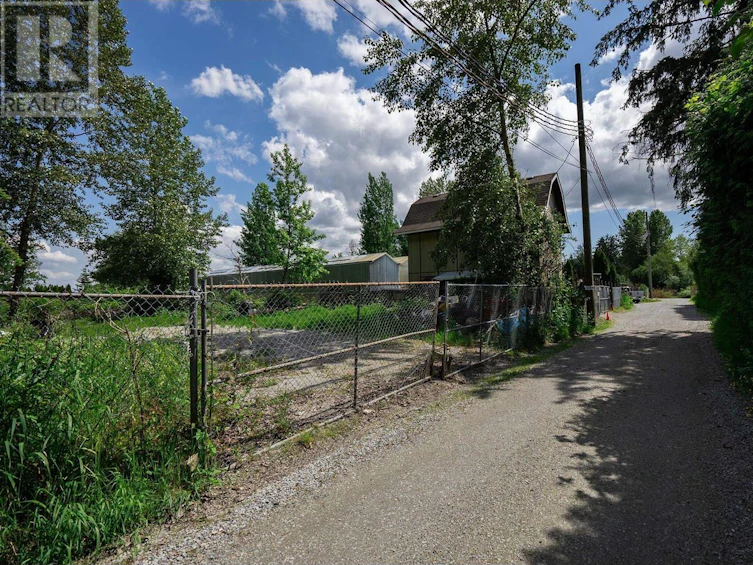 17420 Kennedy Road, Pitt Meadows, BC, V3Y 1Z1 - 18