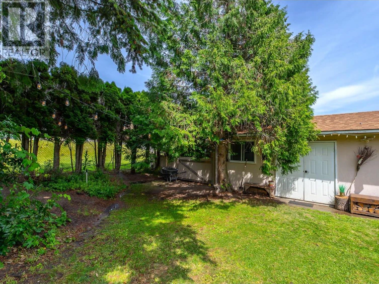 15922 Verrier Street, Summerland, BC, V0H 1Z8 - 32
