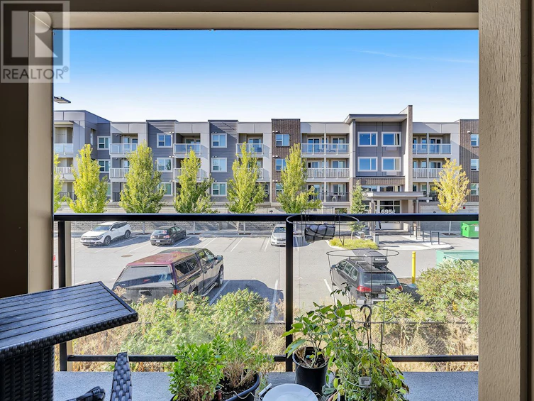 PH12-655 Academy Way, Kelowna, BC, V1V 3A4 - 13