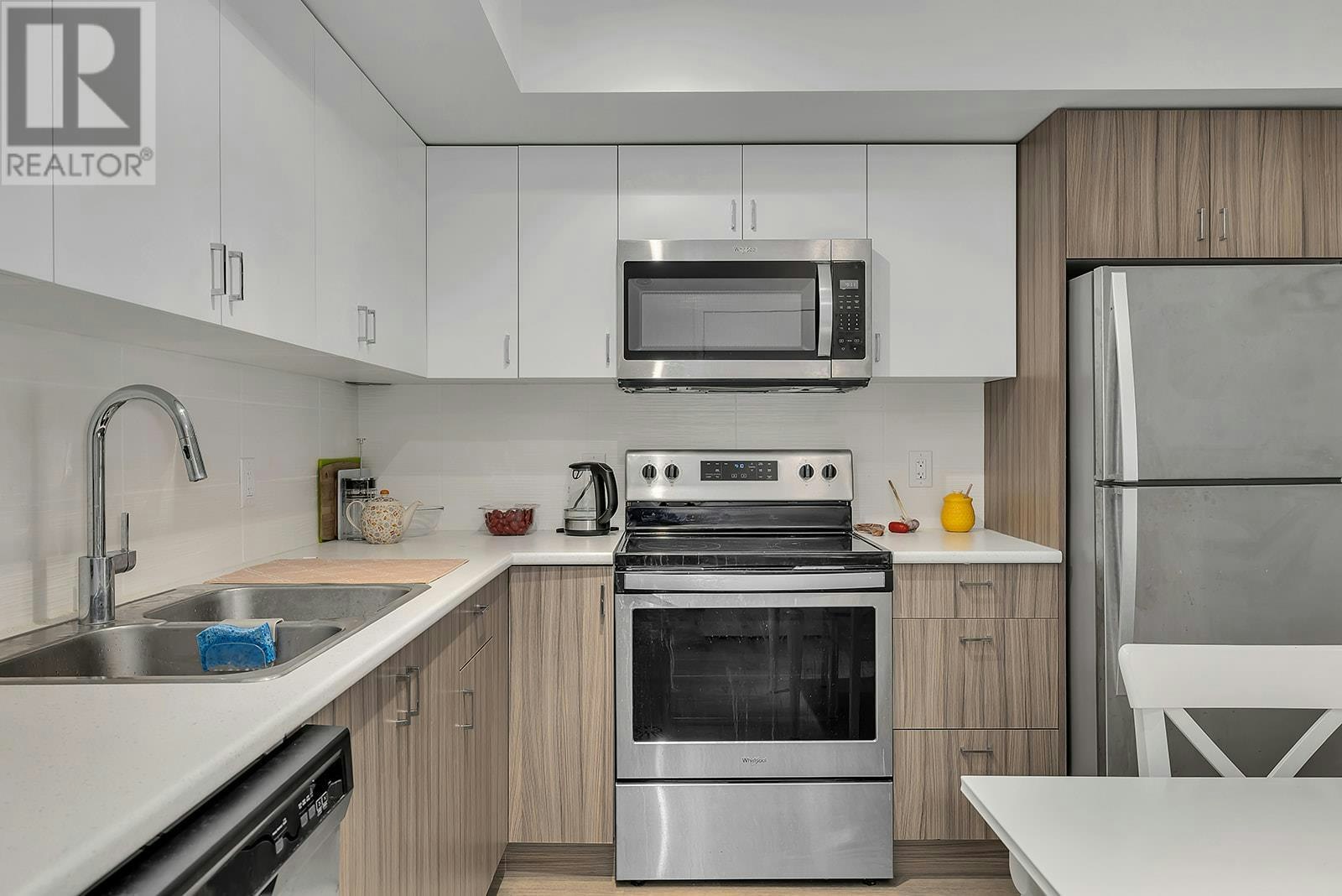 PH12-655 Academy Way, Kelowna, BC, V1V 3A4 - 4