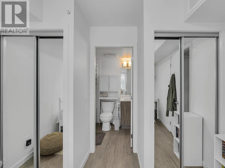 PH12-655 Academy Way, Kelowna, BC, V1V 3A4 - 17