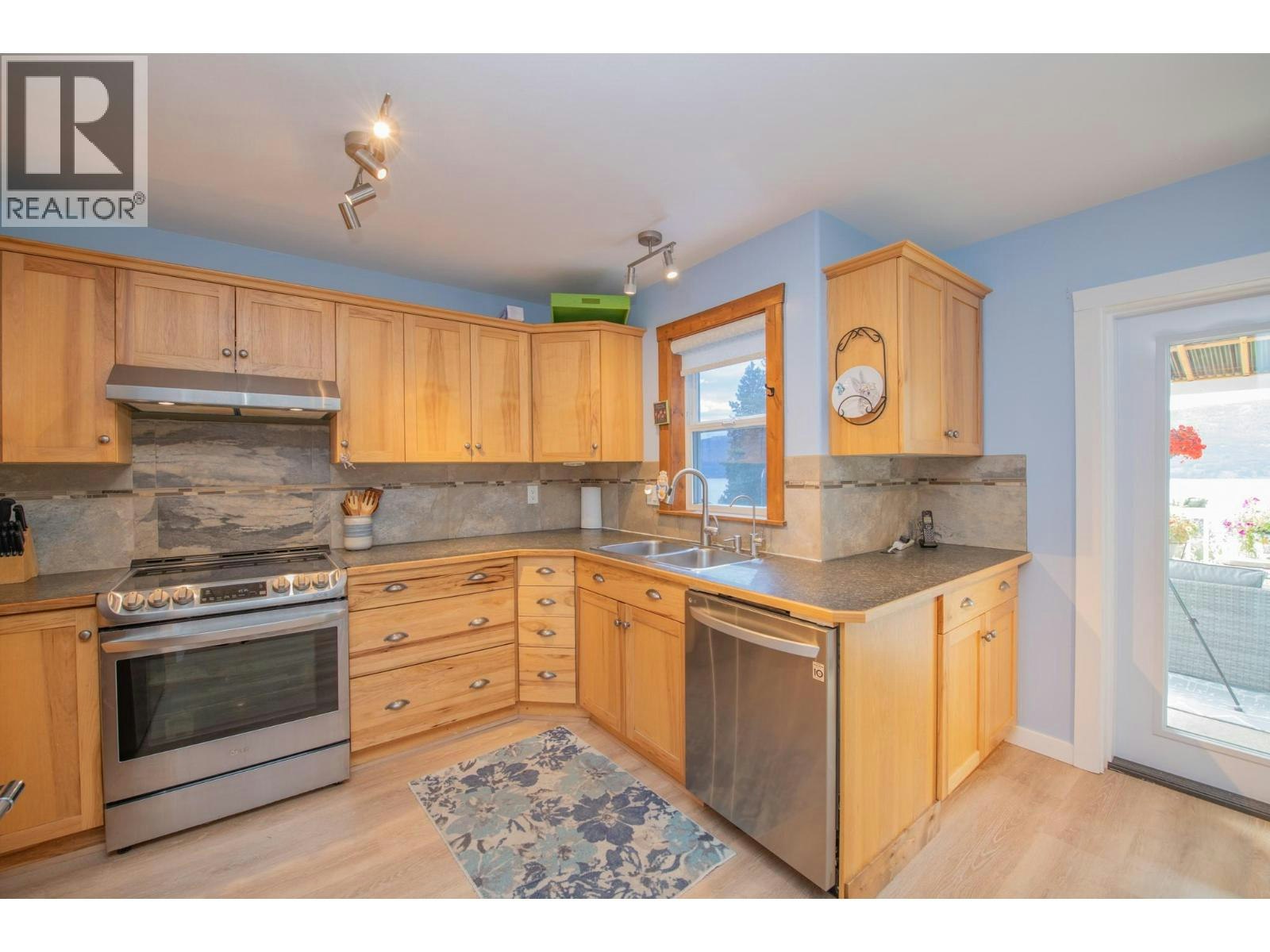 For Sale: 10351 Westshore Road, West Kelowna, BC - REW