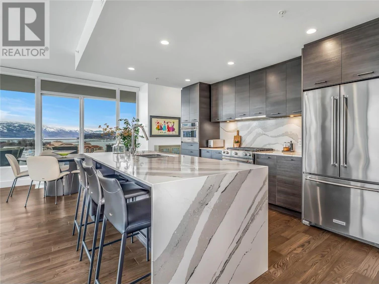 1403-1181 Sunset Drive, Kelowna, BC, V1Y 0J4 - 2