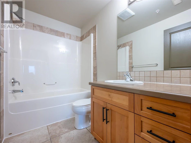 203-873 Forestbrook Drive, Penticton, BC, V2A 2E9 - 21