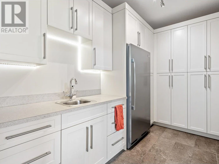 2045 St. Andrews Drive, Kelowna, BC, V1Y 4T6 - 33