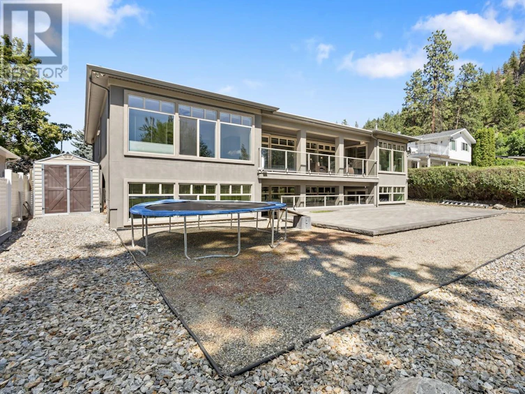 2045 St. Andrews Drive, Kelowna, BC, V1Y 4T6 - 63