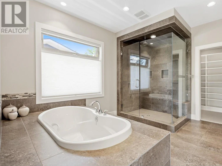 2045 St. Andrews Drive, Kelowna, BC, V1Y 4T6 - 37