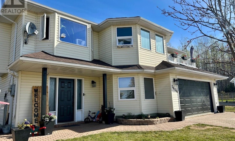 5604 Minnaker Crescent