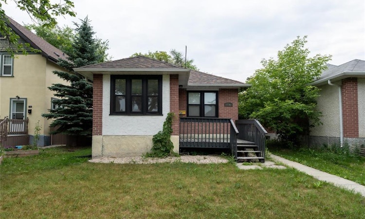 136 Genthon Street