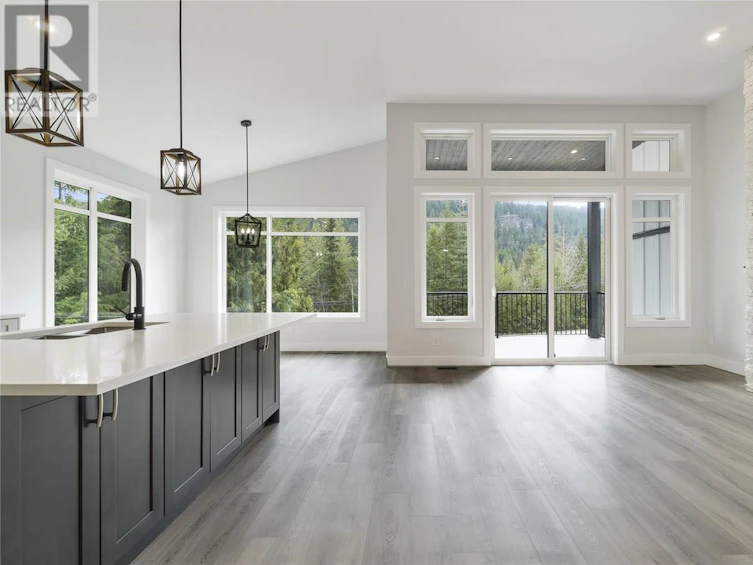 2811 Mountview Drive, Blind Bay, BC, V0E 1H1 - 10