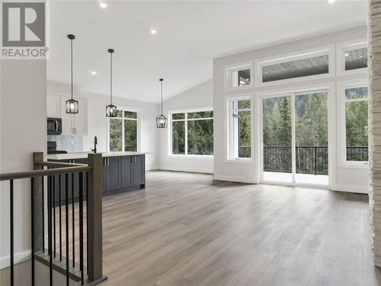 2811 Mountview Drive, Blind Bay, BC, V0E 1H1 - 6