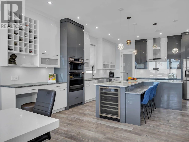 1088 Clarance Avenue, Kelowna, BC, V1W 5M6 - 24