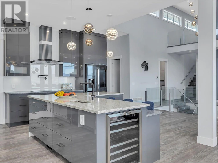 1088 Clarance Avenue, Kelowna, BC, V1W 5M6 - 23