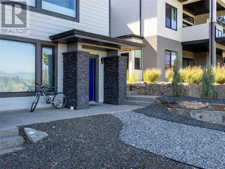 1088 Clarance Avenue, Kelowna, BC, V1W 5M6 - 16