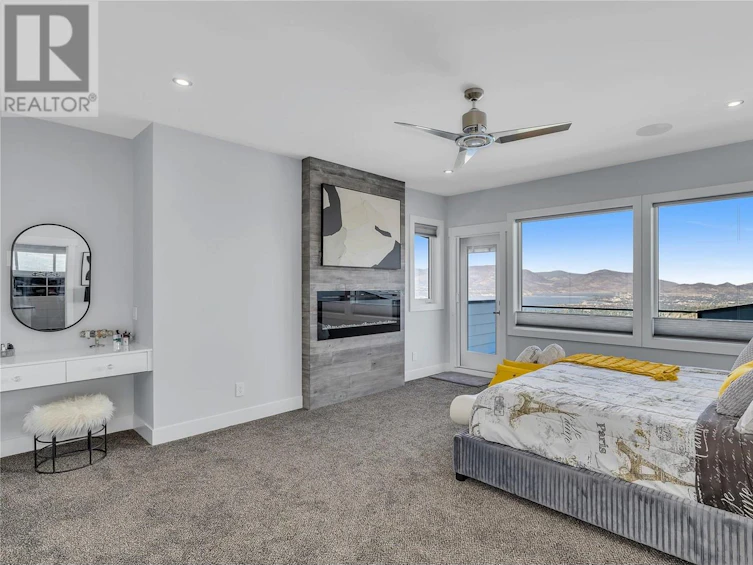 1088 Clarance Avenue, Kelowna, BC, V1W 5M6 - 38