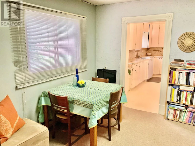 555 Everette Avenue, Greenwood, BC, V0H 1J0 - 31