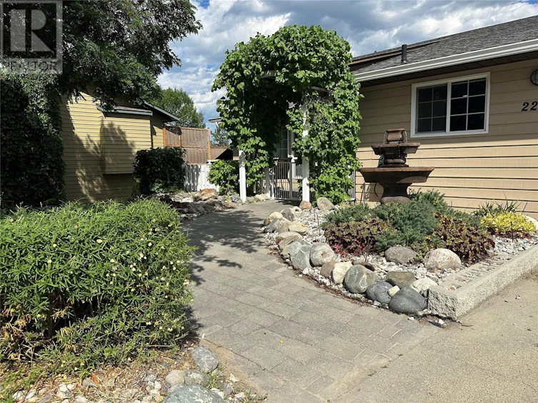 2275 Macintyre Place, Kamloops, BC, V1S 1H7 - 15