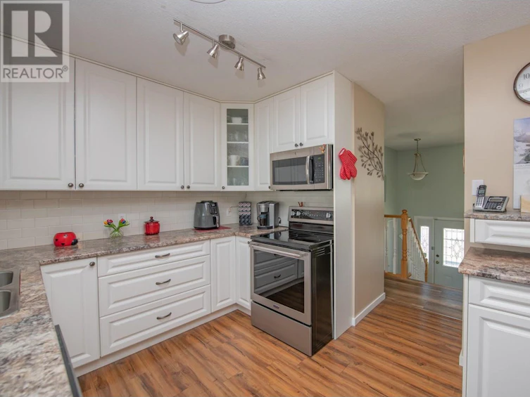 2112 40 Street, Vernon, BC, V1T 7P2 - 12