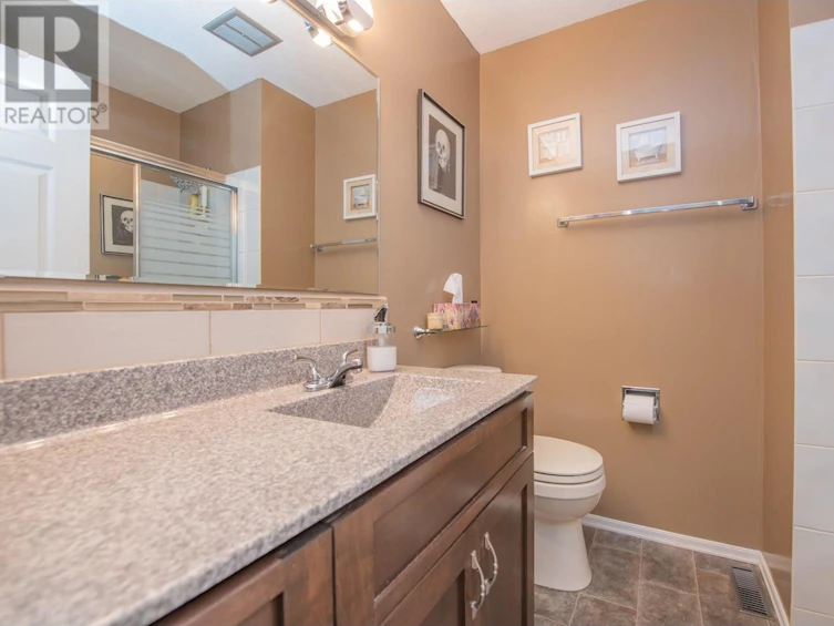 2112 40 Street, Vernon, BC, V1T 7P2 - 17