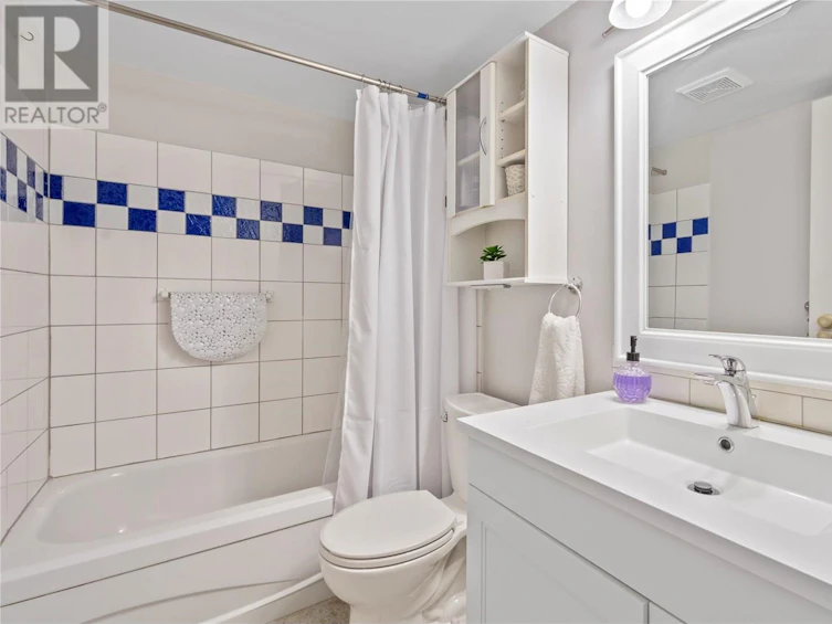 312-130 Skaha Place, Penticton, BC, V2A 7J6 - 10