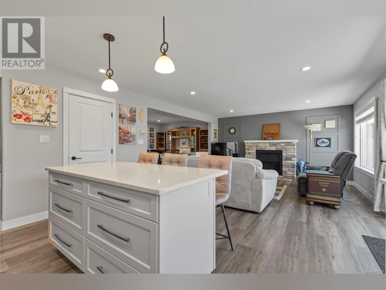 492 Park Forest Drive, Campbell River, BC, V9W 0E3 - 4
