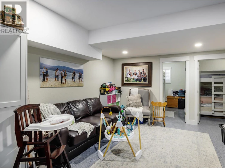 6746 Marbella Loop, West Kelowna, BC, V1Z 3R8 - 22