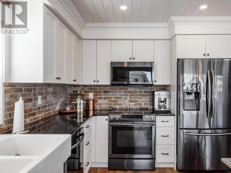 6746 Marbella Loop, West Kelowna, BC, V1Z 3R8 - 13