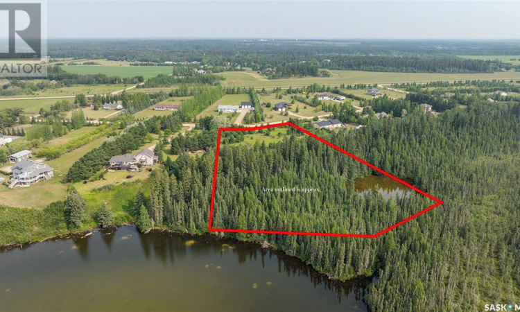 4 Lakeridge Estates