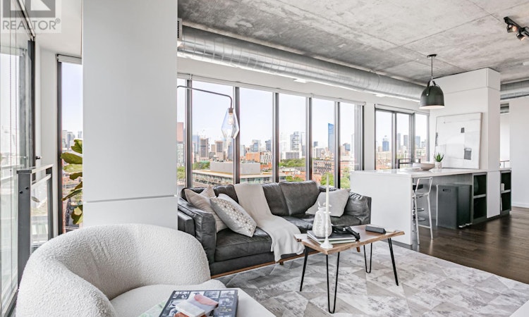 1209-51 Trolley Crescent