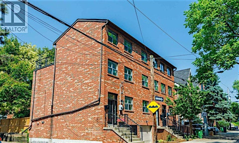 186 Milan Street, Toronto, ON, M5A 3Z6
