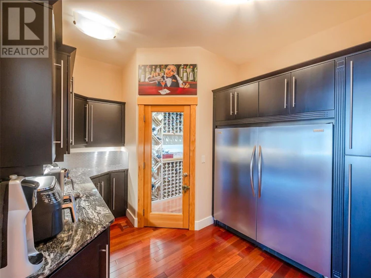 3992 Finnerty Road, Penticton, BC, V2A 8W2 - 41