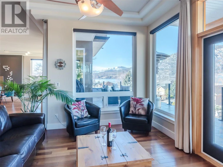 3992 Finnerty Road, Penticton, BC, V2A 8W2 - 34