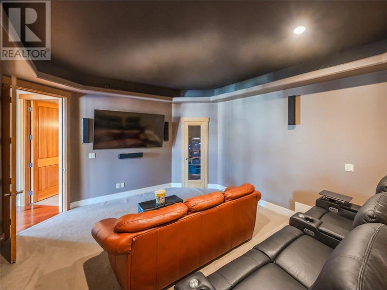 3992 Finnerty Road, Penticton, BC, V2A 8W2 - 45