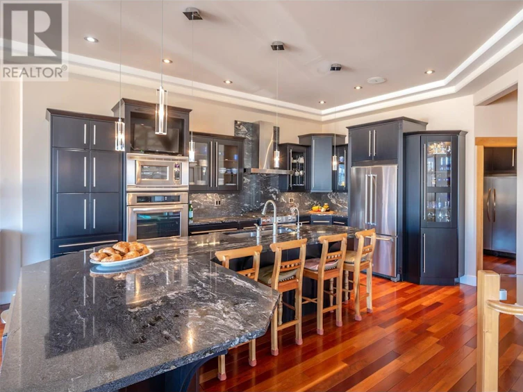 3992 Finnerty Road, Penticton, BC, V2A 8W2 - 38