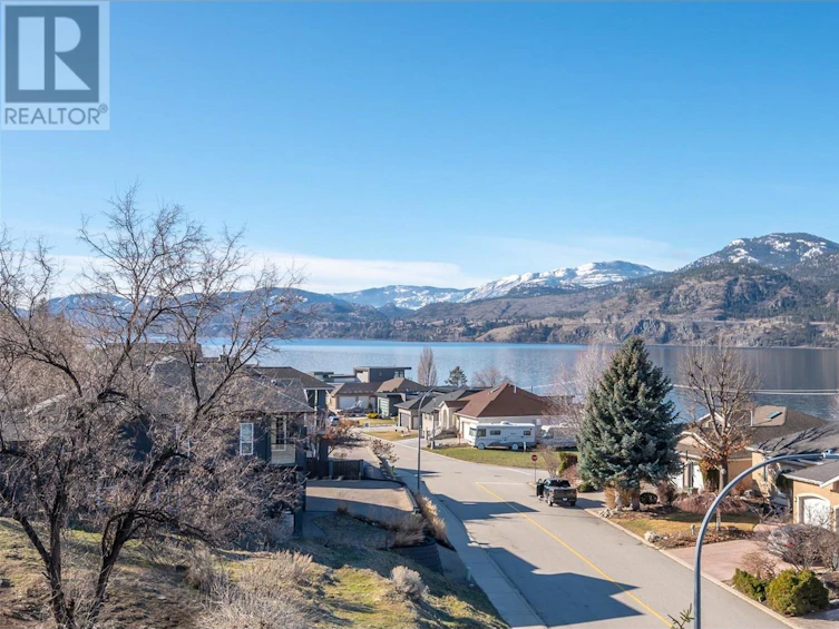 3992 Finnerty Road, Penticton, BC, V2A 8W2 - 62