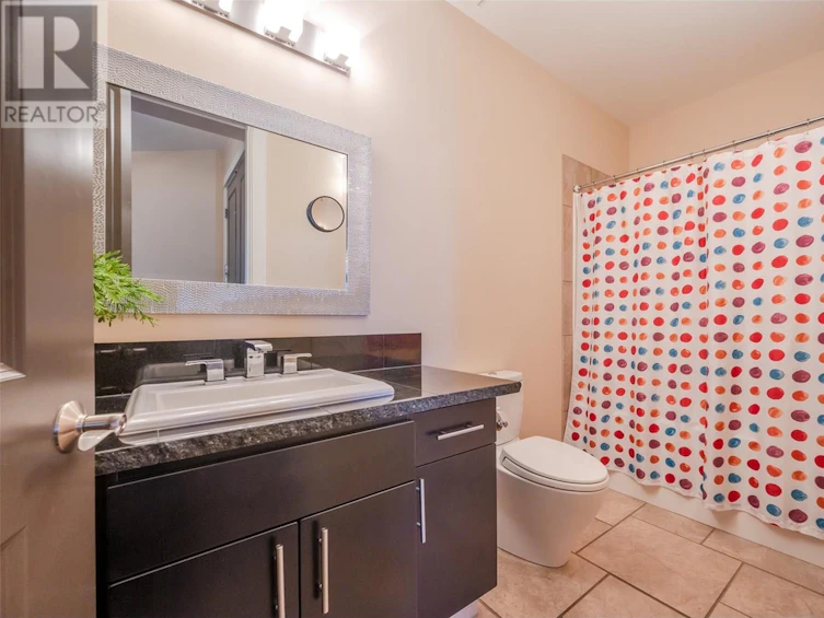 3992 Finnerty Road, Penticton, BC, V2A 8W2 - 22