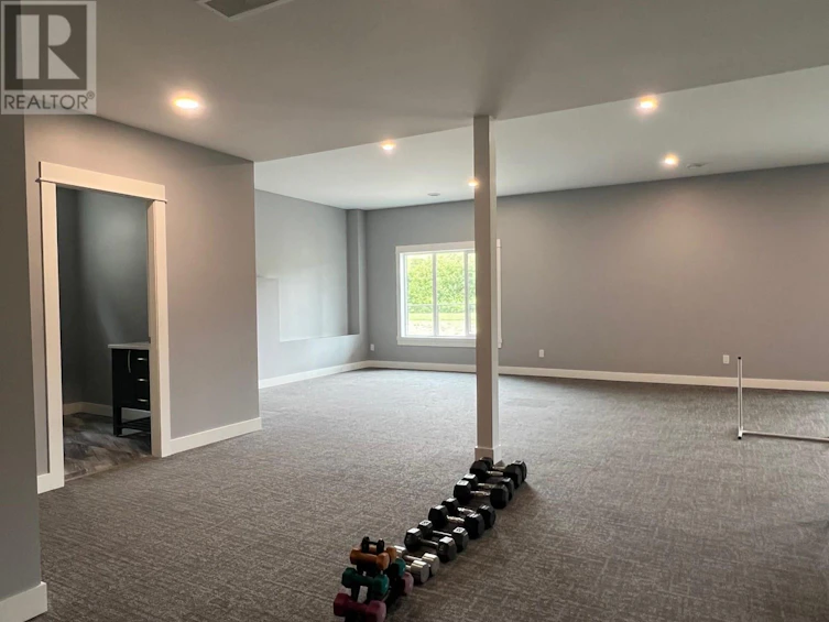 465 4 Street, Vernon, BC, V1H 1Z1 - 24